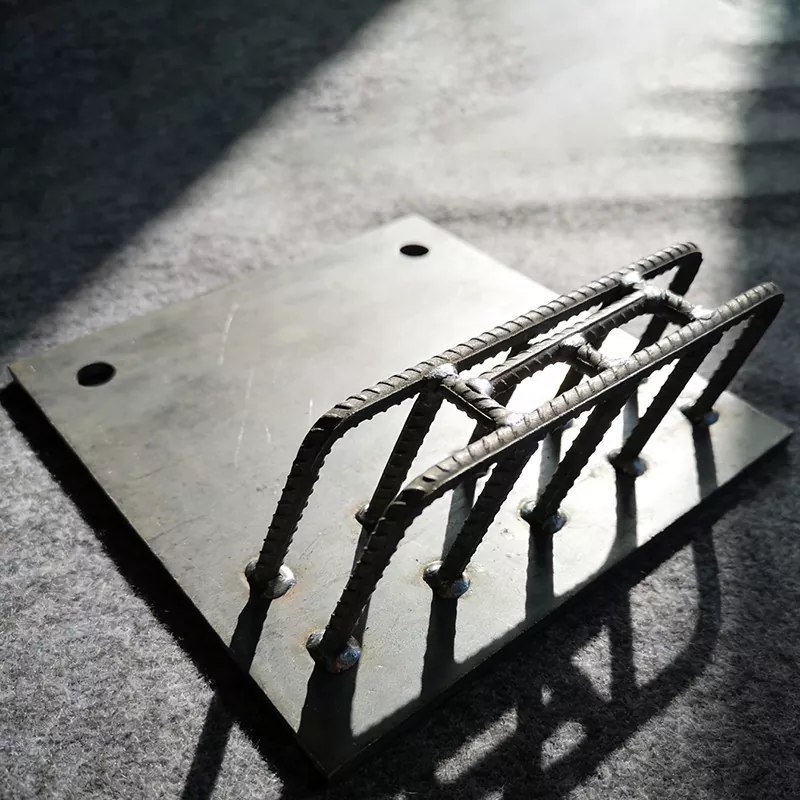 Wbudowana płyta kotwiąca